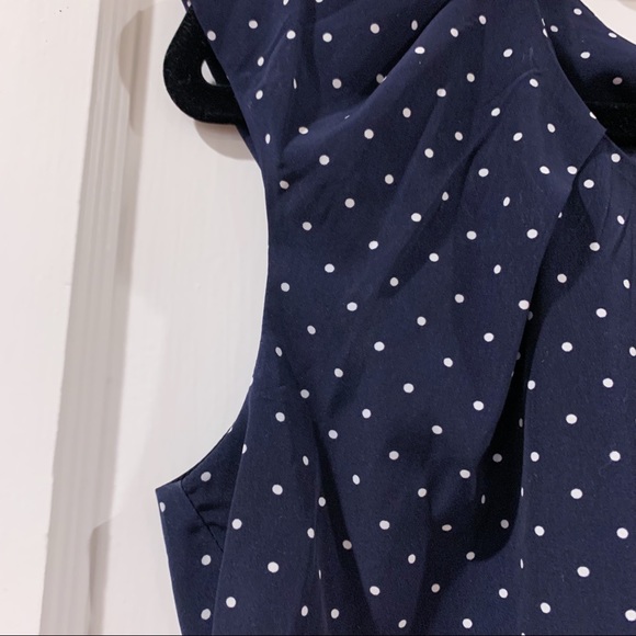 ✨ Navy and White Sleeveless Polka Dot Top - XS - Picture 7 of 10